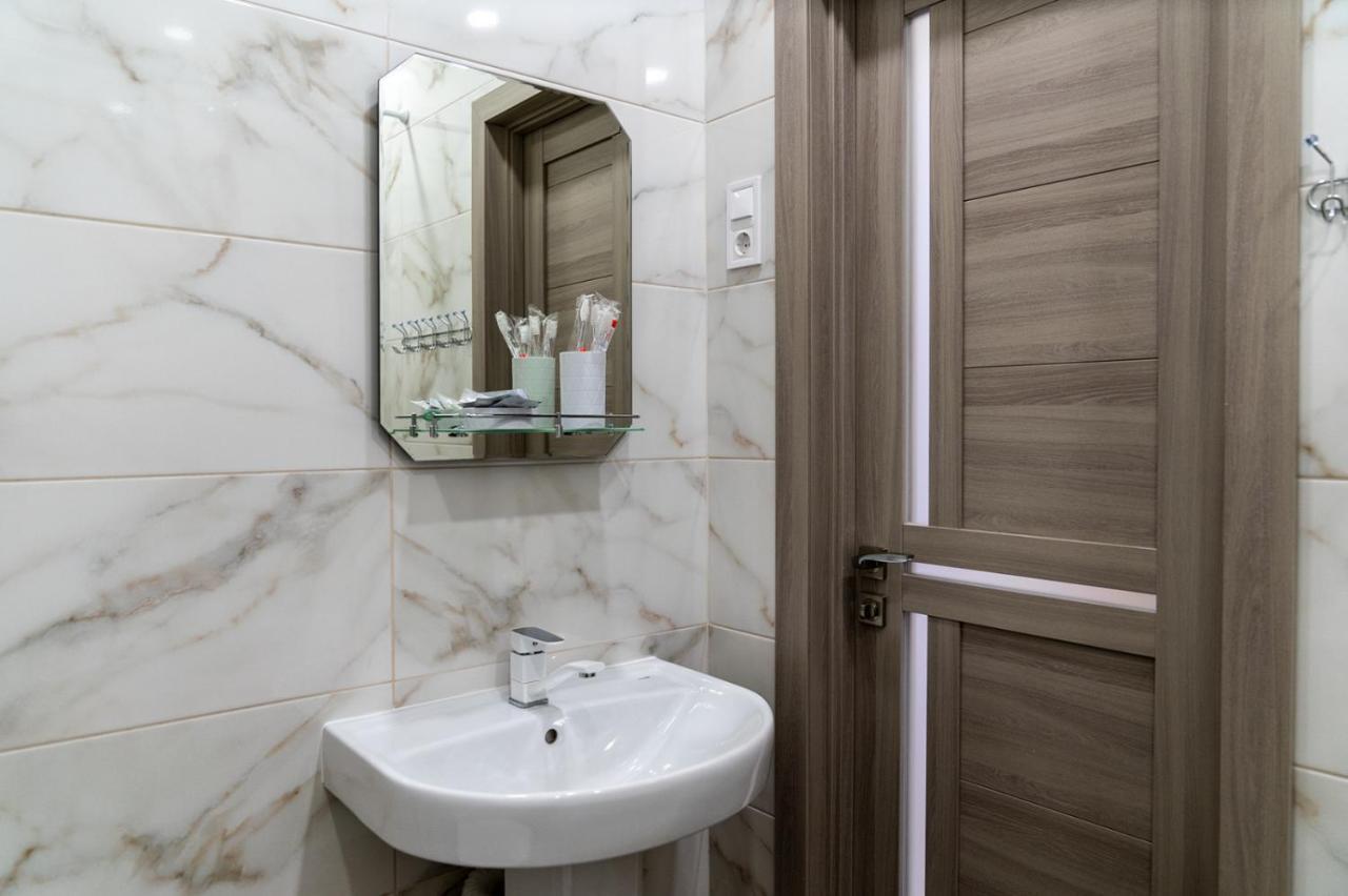Apartment In The Heart Of Chernigov エクステリア 写真